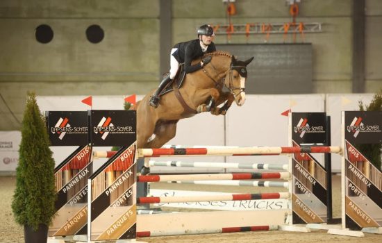 2sBadXv0Q3ryLCyYvzSXwUzQbPY6Uw8LCUXbKaCp_1200